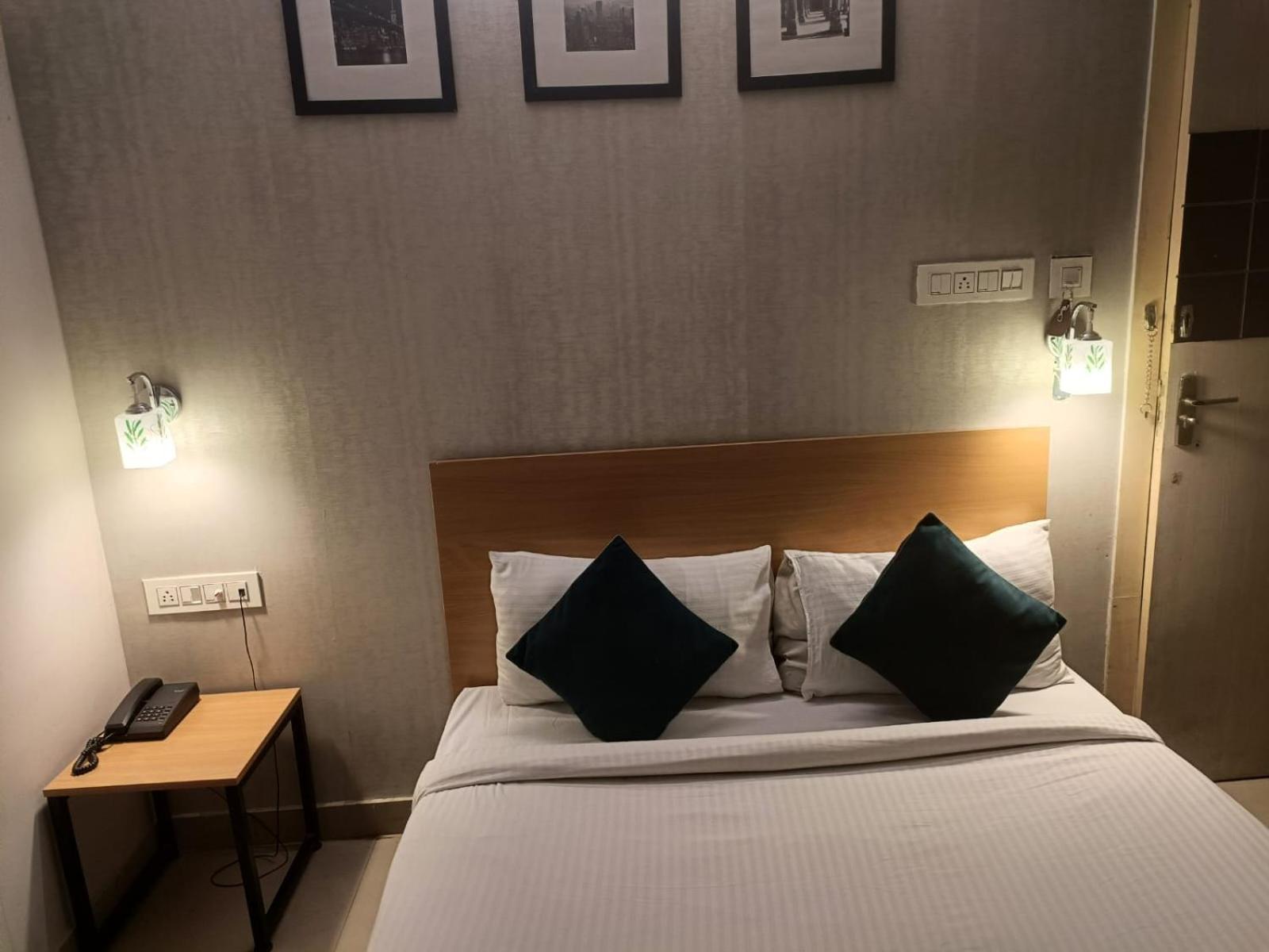 Hotel Mayfair Tower 加尔各答 外观 照片