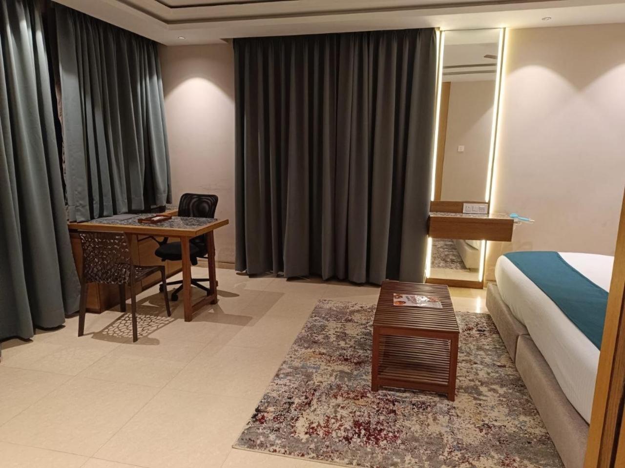 Hotel Mayfair Tower 加尔各答 外观 照片