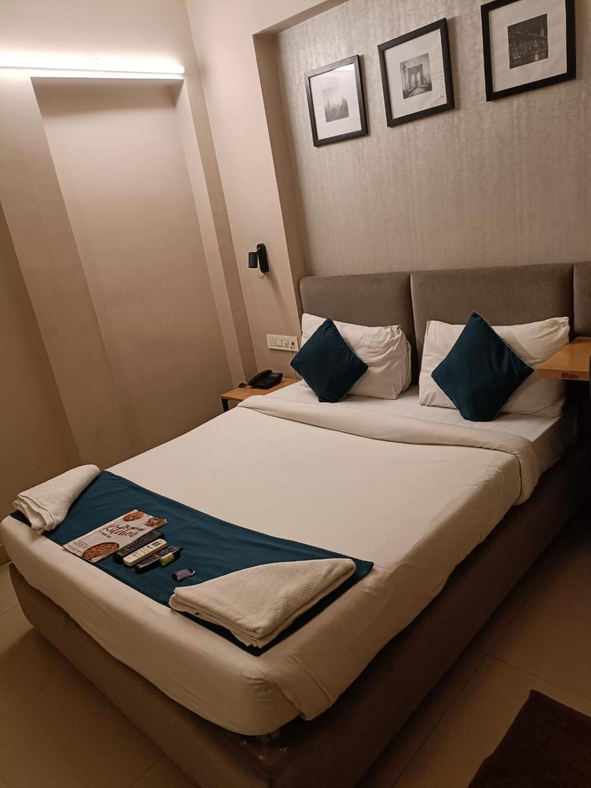 Hotel Mayfair Tower 加尔各答 外观 照片